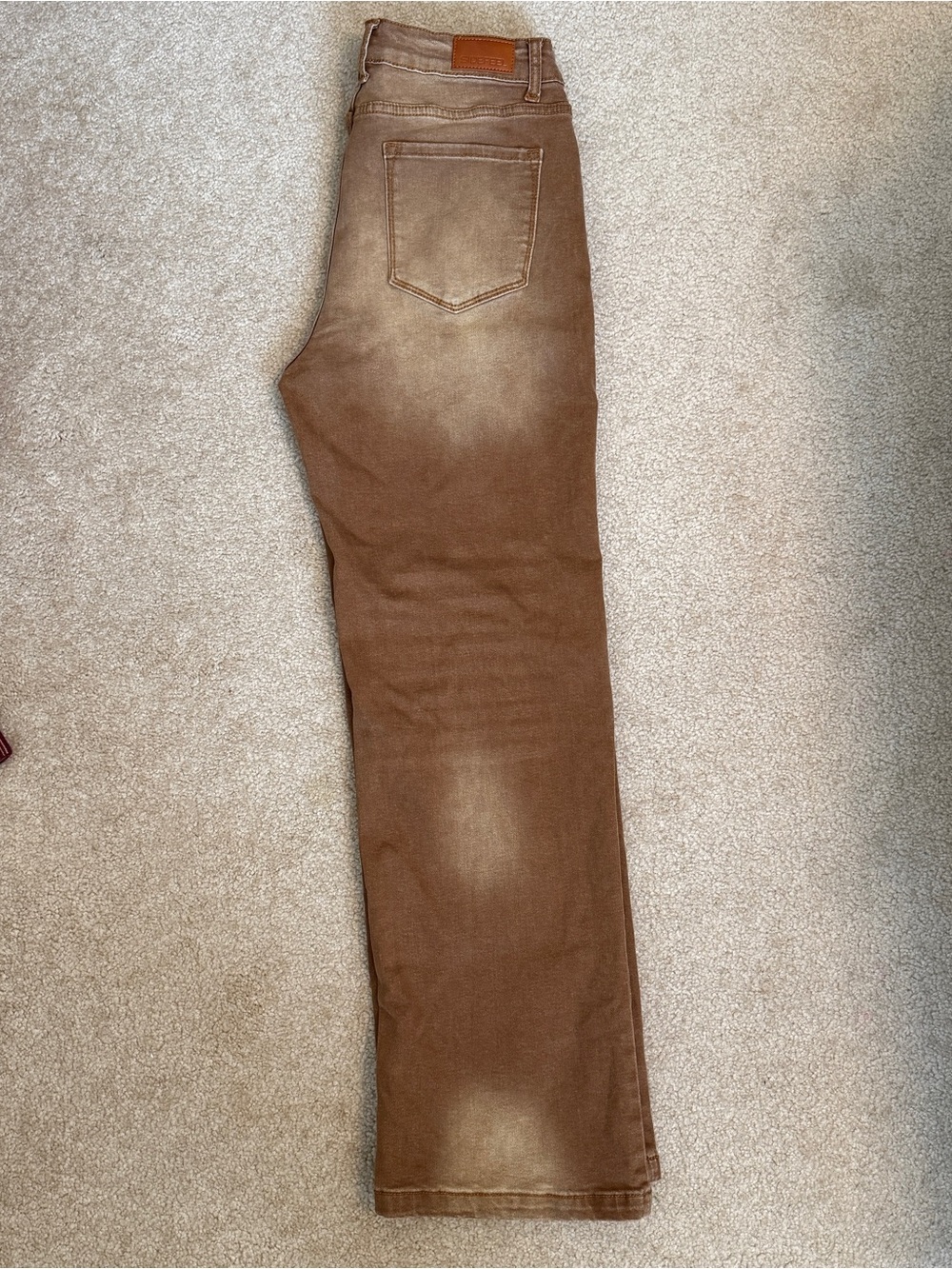Straight Leg Women’s Jeans in Brown - Picture 5 of 6